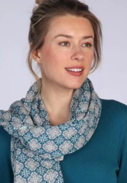 Tuch Snowy - Deep Ocean