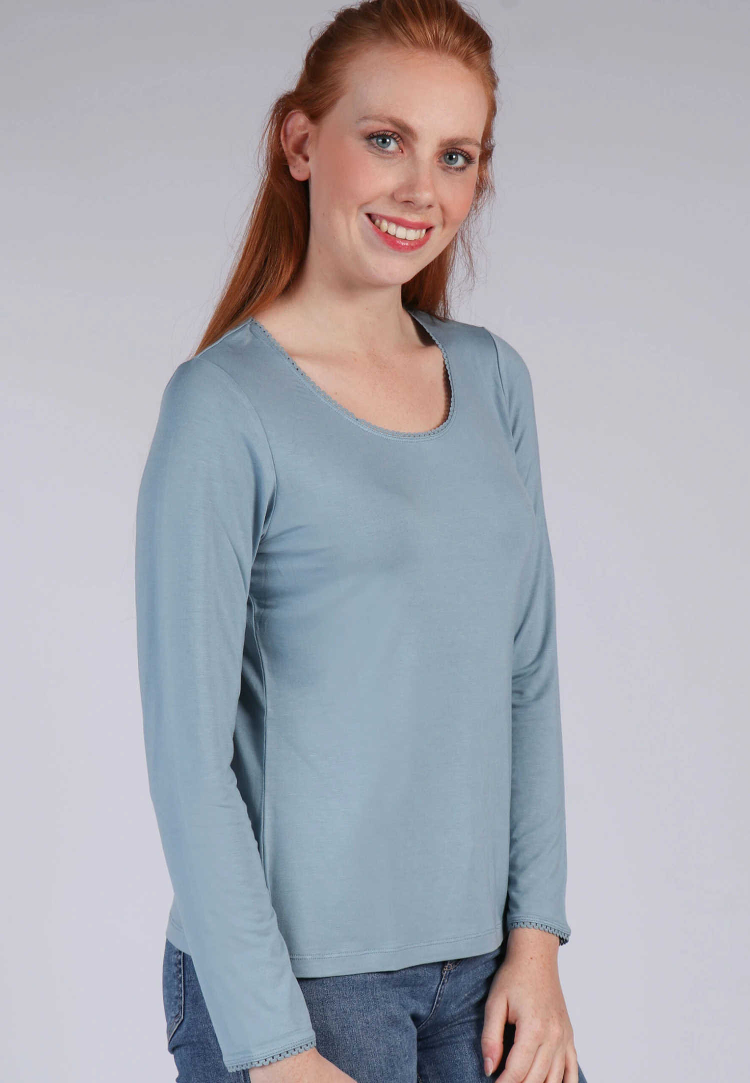 Langarmshirt Philia- Powder Blue – Bild 3