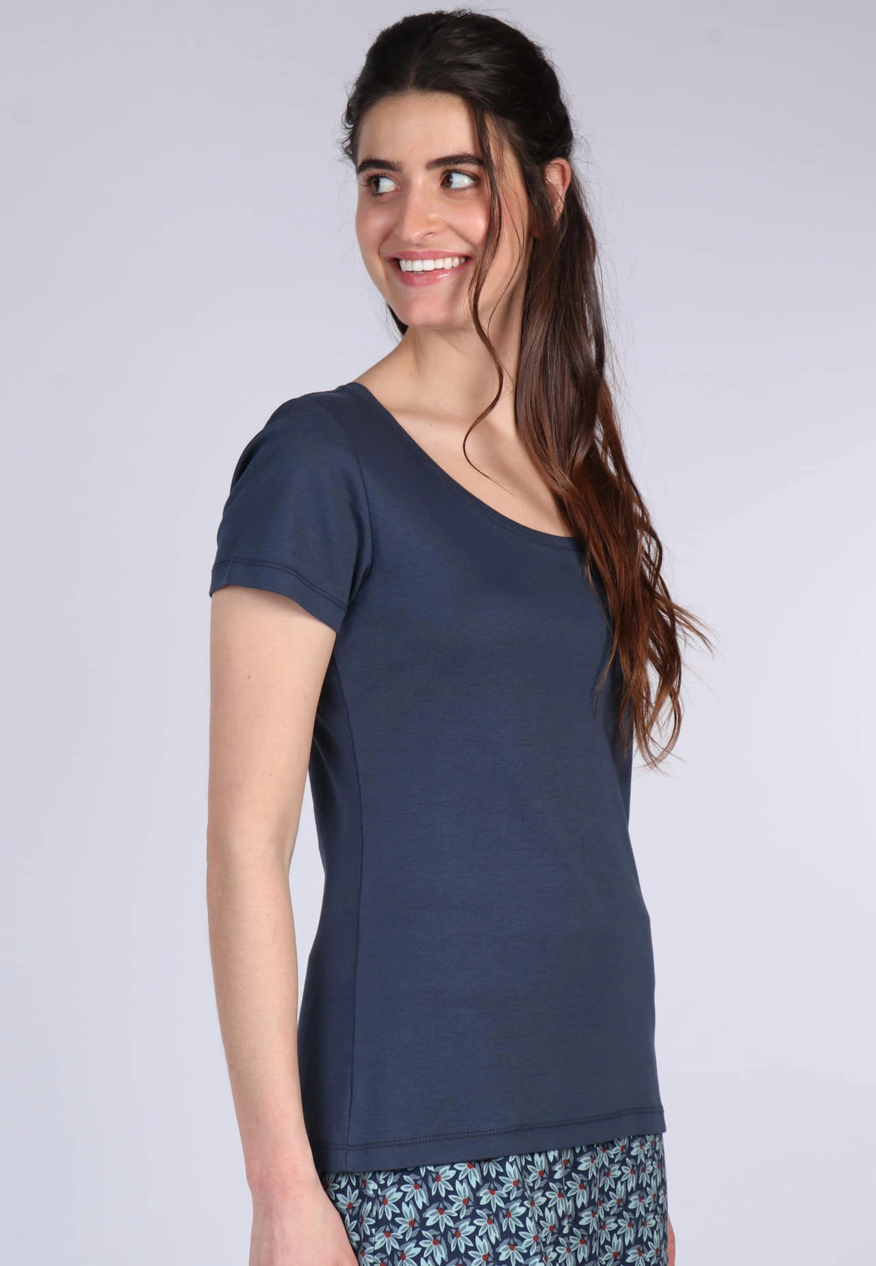 T-Shirt Sunna - Navy – Bild 3