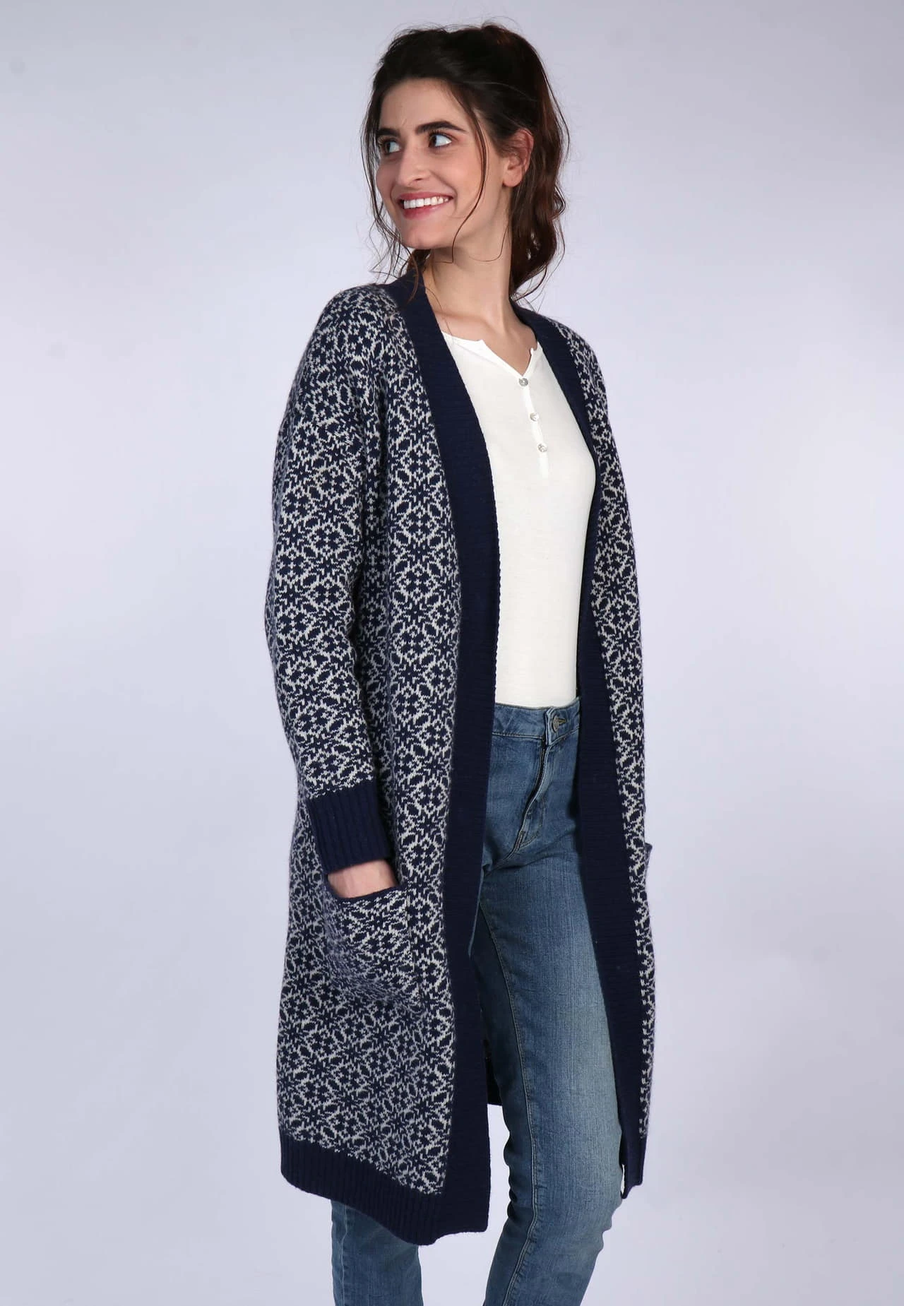 Strickjacke Tilke - Navy – Bild 3