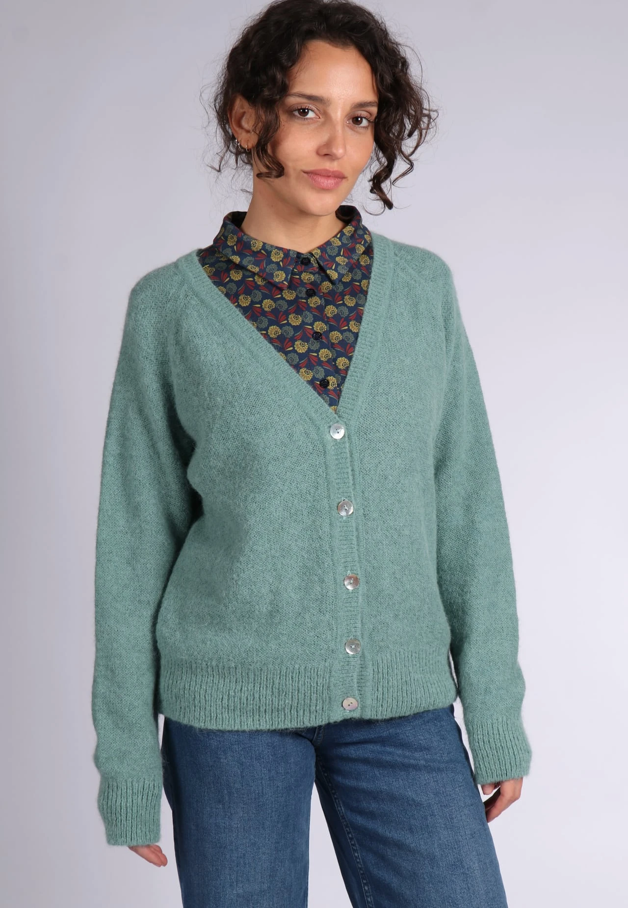 Strickjacke Vija - Cool Moss – Bild 3