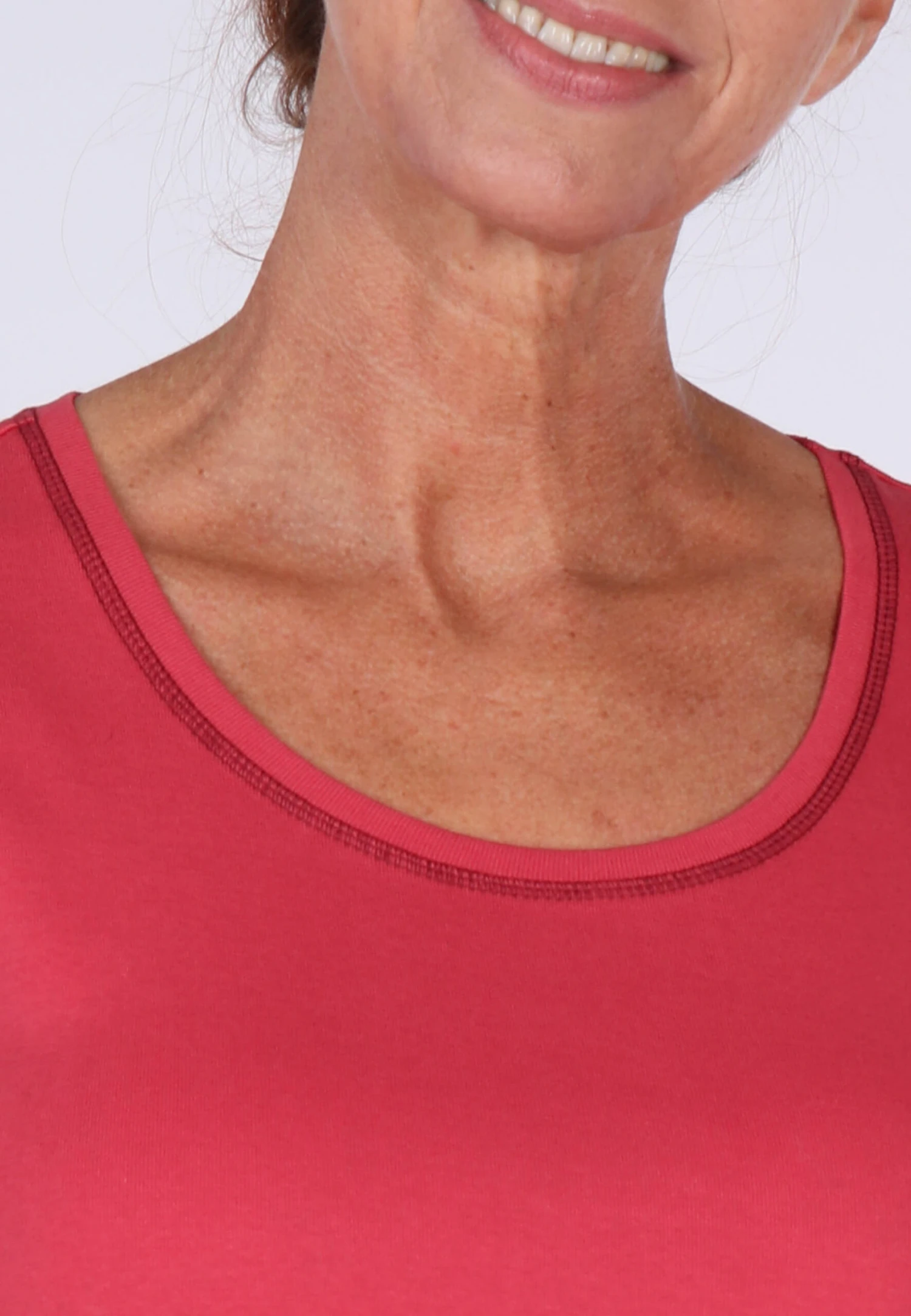 T-Shirt Oriana - Cardinal – Bild 5