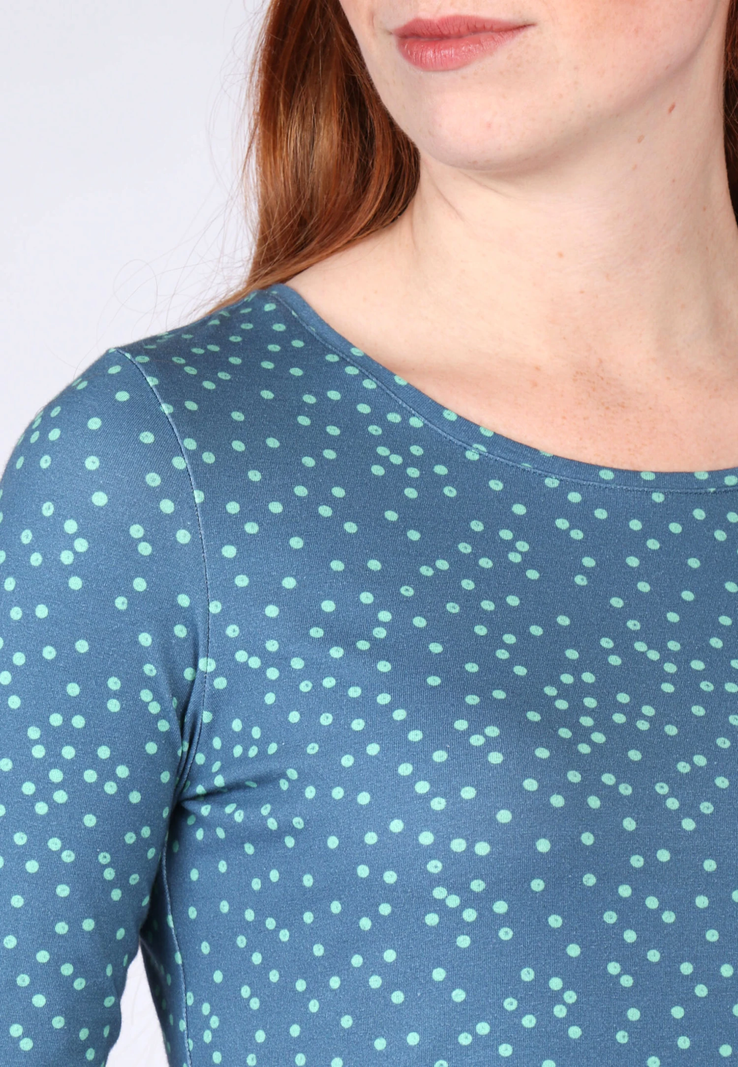 Langarmshirt Mabel Dot- Fjord – Bild 5