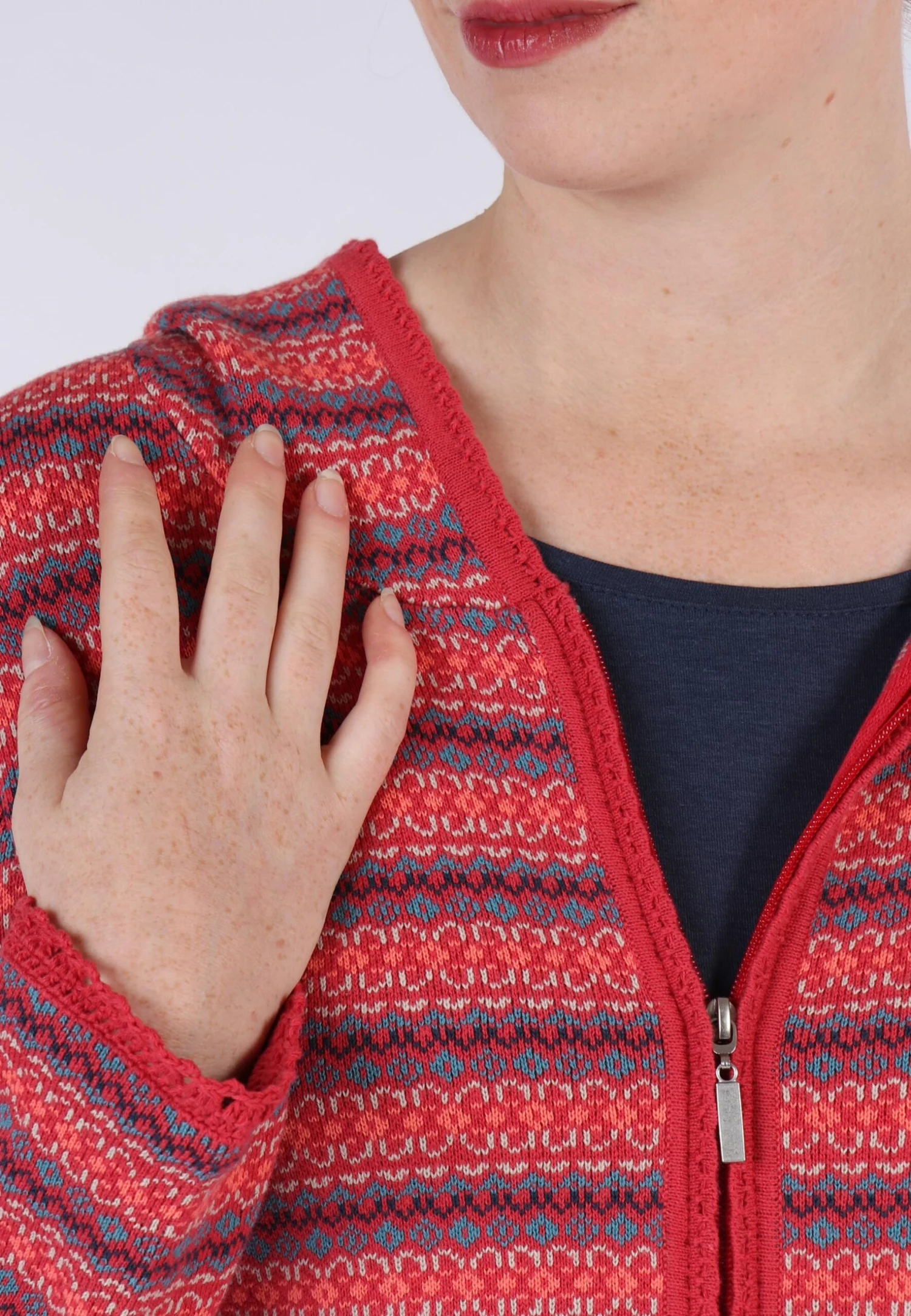 Strickjacke Katleen- Cardinal – Bild 5