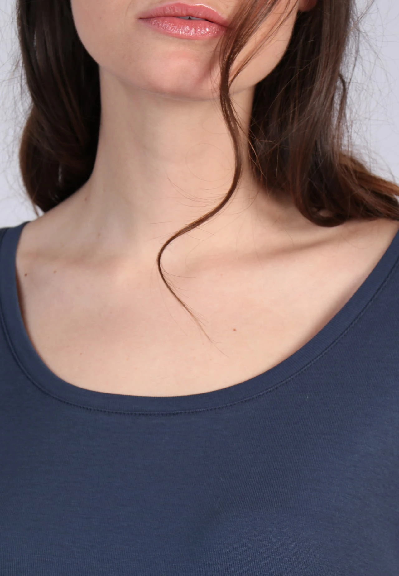 T-Shirt Sunna - Navy – Bild 5