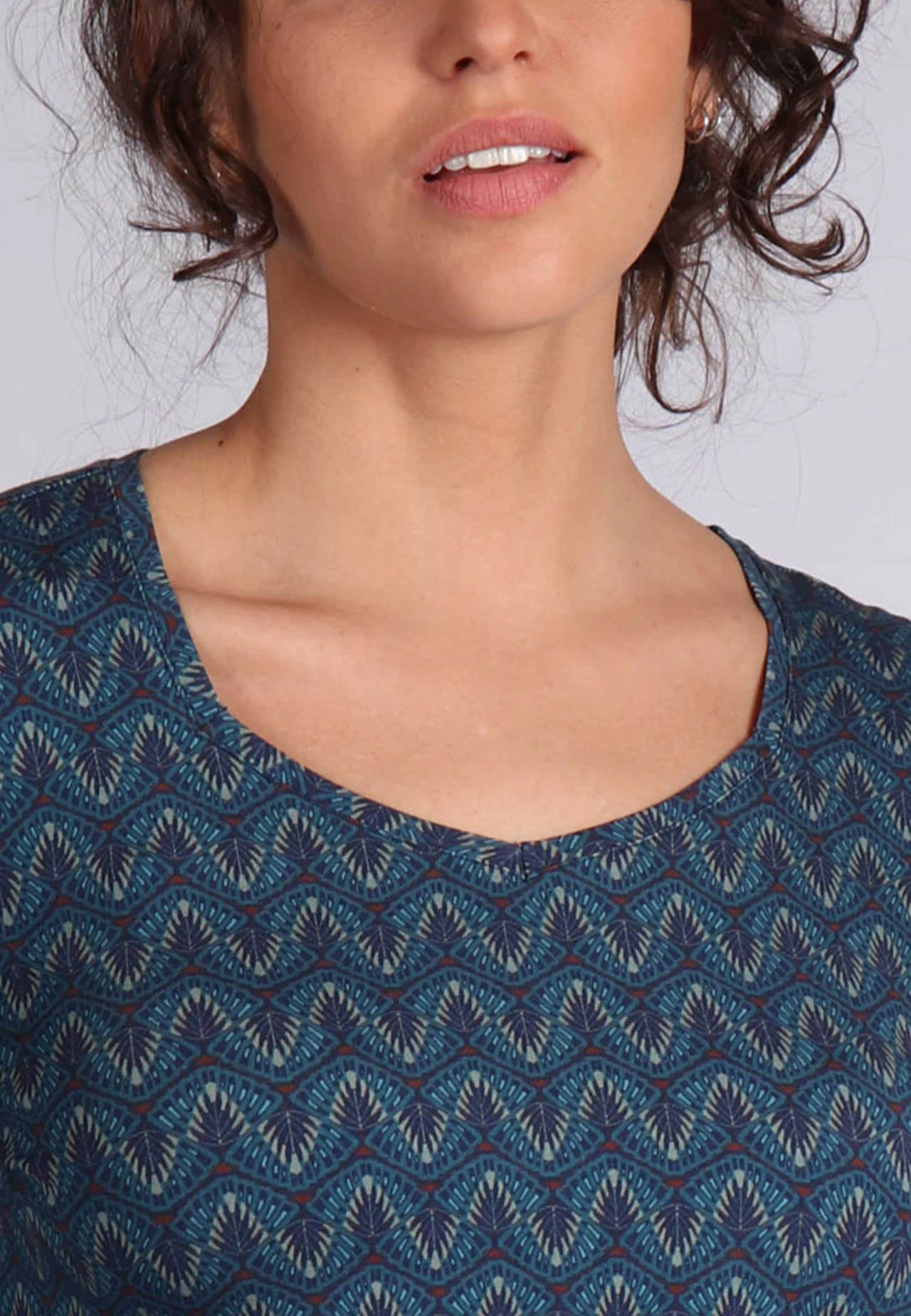 Langarmshirt Inessi Feather - Navy – Bild 5